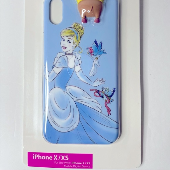 Disney Cinderella and Gus-Gus iPhone X/XS case - Picture 4 of 4